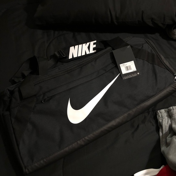 Nike Other - BRAND NEW‼️ Large Nike Brasilia duffle bag.